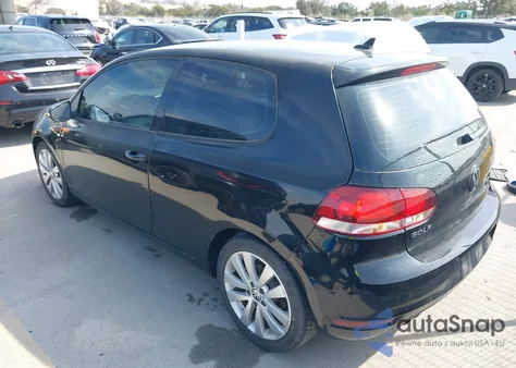 2013 Volkswagen Golf 2.0L Tdi 2-Door z USA, uszkodzony, nr VIN WVWBM7AJ8DW020111